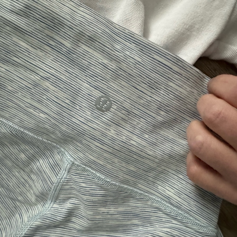 Lululemon Wunder Under High-Rise Legging wee are from space blue chambray stripe - Picture 6 of 6